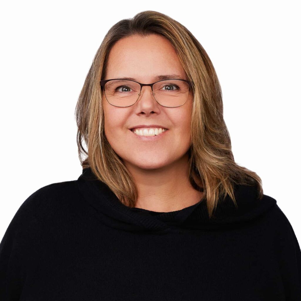 Karine K. Headshot