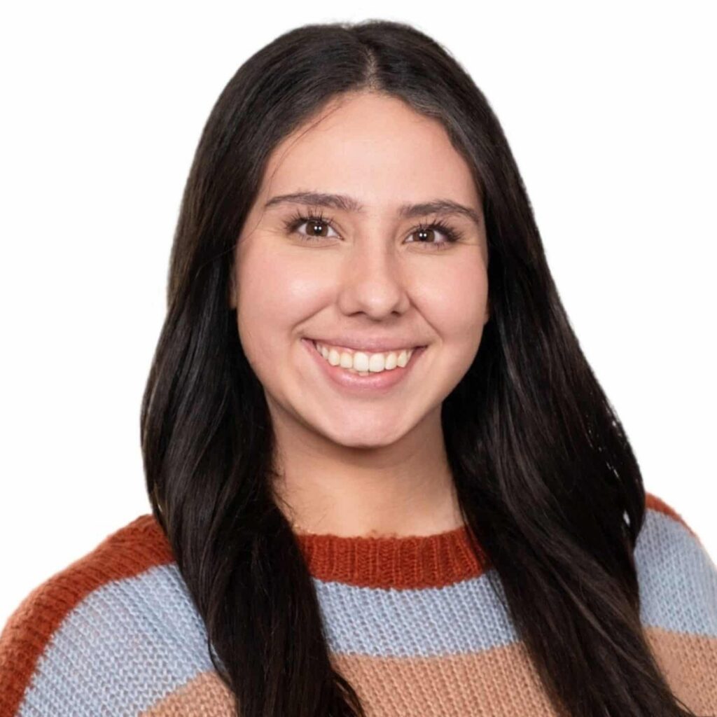 Sabrina R. Headshot